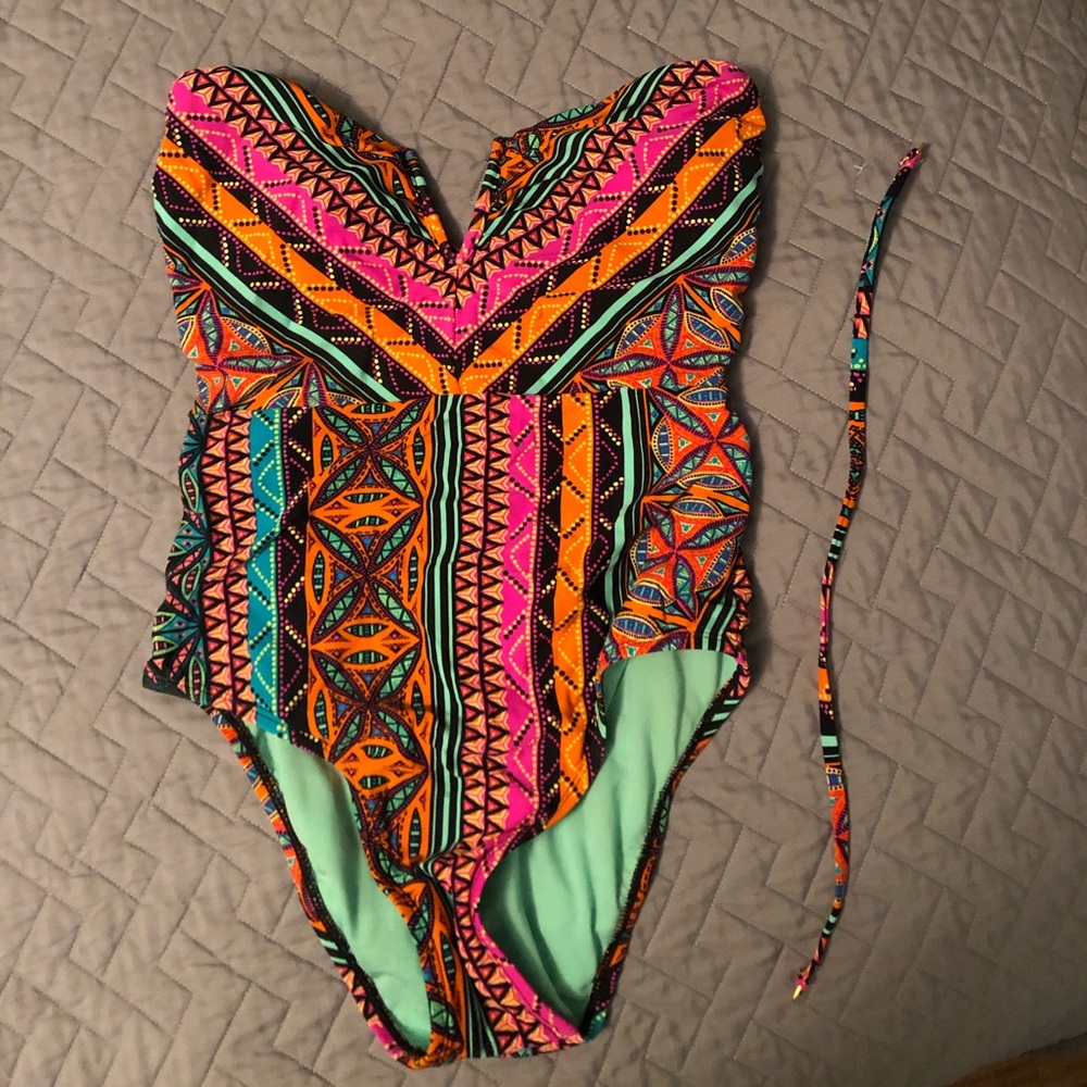 Billabong Suit